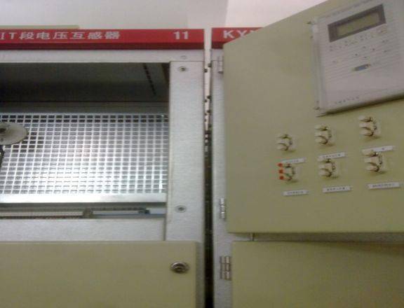 十七張圖片說(shuō)明高壓開(kāi)關(guān)柜的安裝過(guò)程和注意事項(xiàng)，太專(zhuān)業(yè)了！