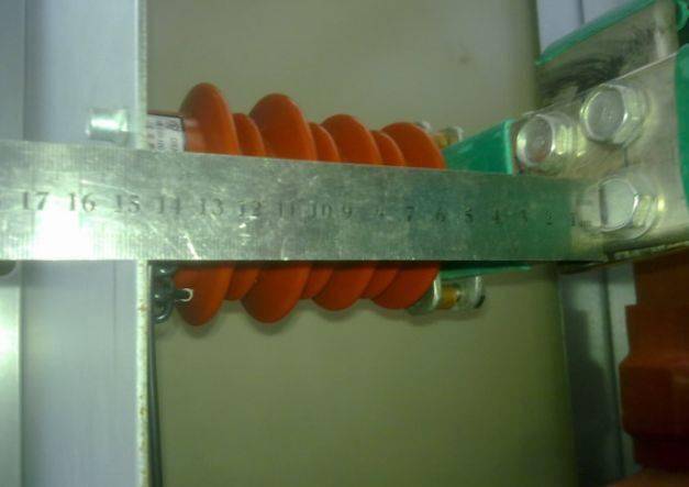 十七張圖片說(shuō)明高壓開(kāi)關(guān)柜的安裝過(guò)程和注意事項(xiàng)，太專(zhuān)業(yè)了！