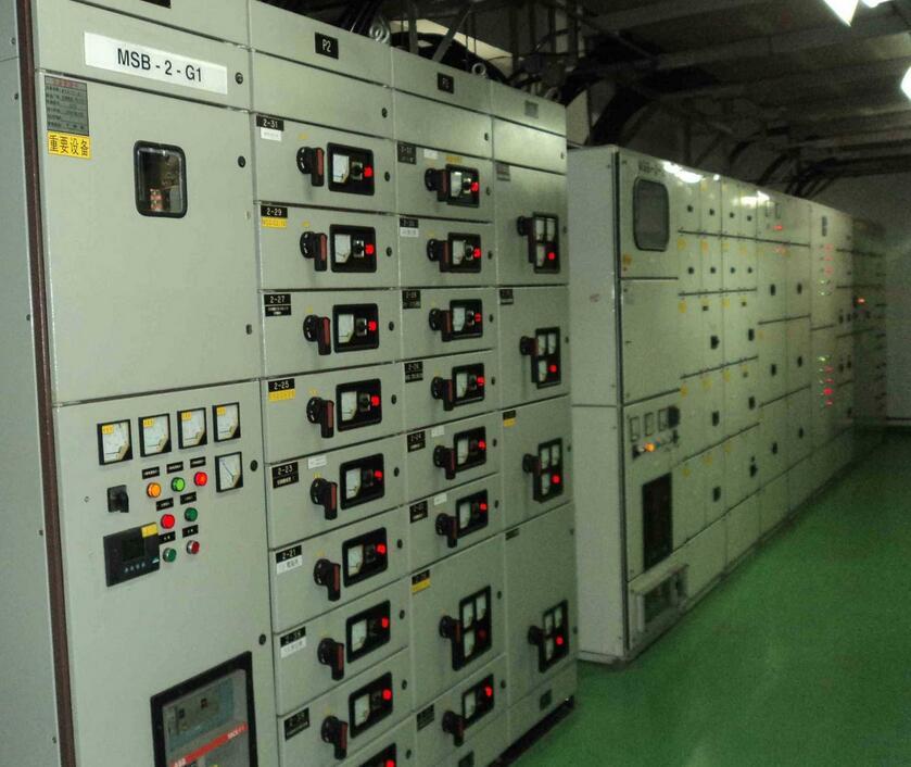 開關柜屏蔽，如何防止開關柜冷凝？