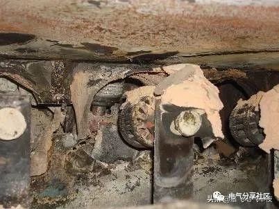 輕微開關(guān)柜故障會造成重大損失，請注意高壓電工