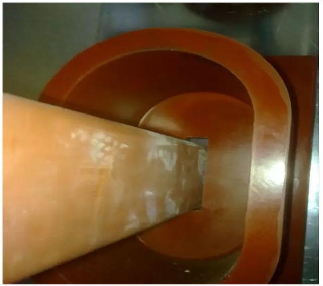 高壓開關(guān)柜安裝過程及注意事項詳細(xì)說明，有插圖，非常實用！