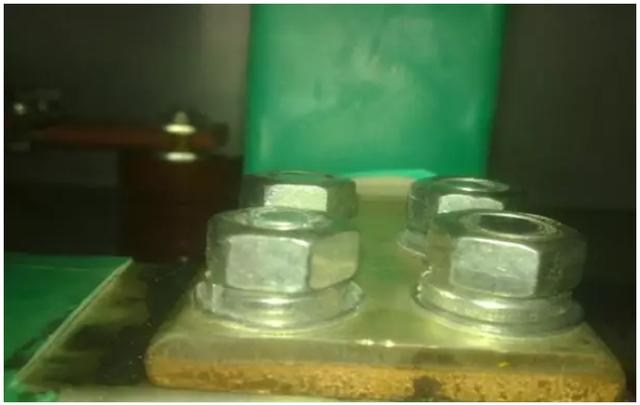 高壓開關(guān)柜安裝過程及注意事項詳細(xì)說明，有插圖，非常實用！