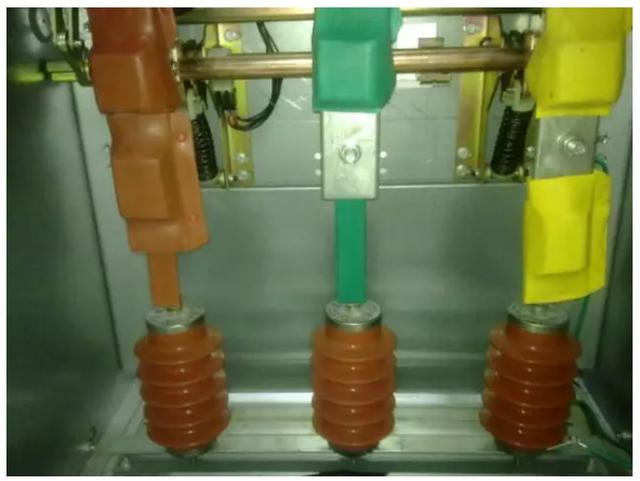 高壓開關(guān)柜安裝過程及注意事項詳細(xì)說明，有插圖，非常實用！