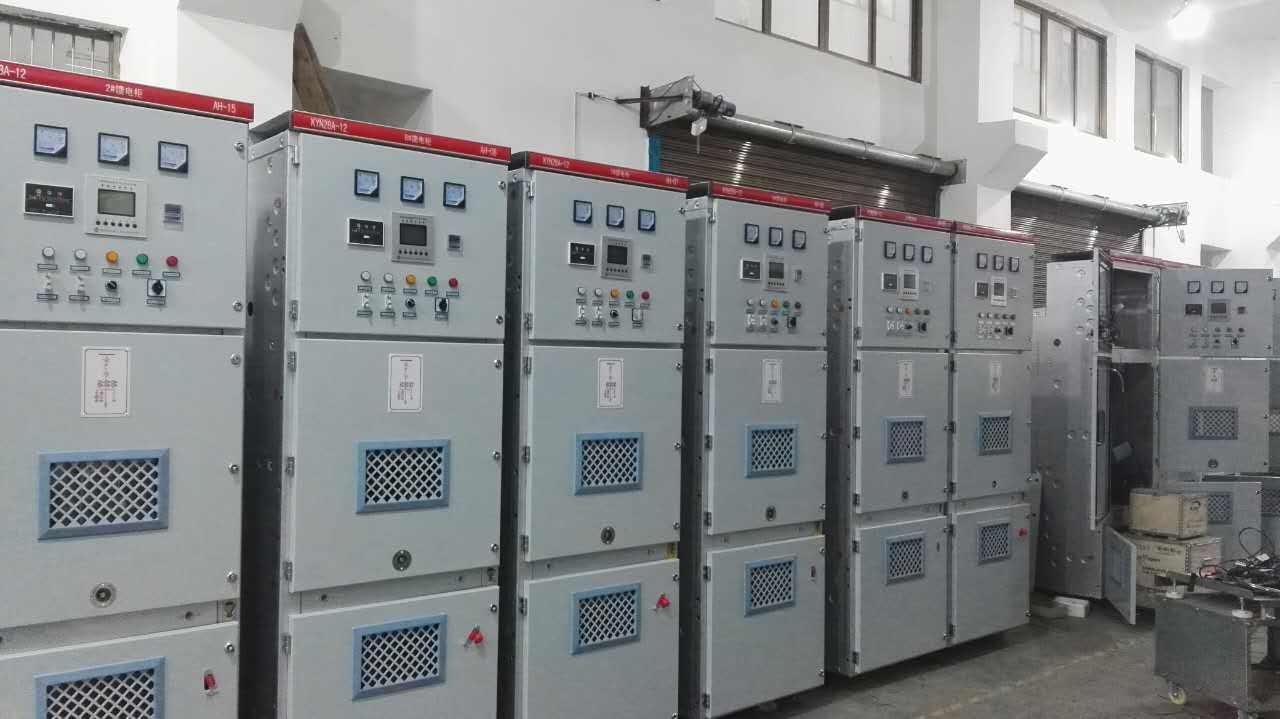 高壓開關(guān)柜時(shí)有多少個(gè)一次和二次電氣部件？