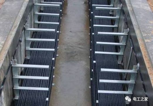 一條完成開關(guān)柜安裝，電纜橋架施工，電纜敷設(shè)及布線施工，照明配電箱施工