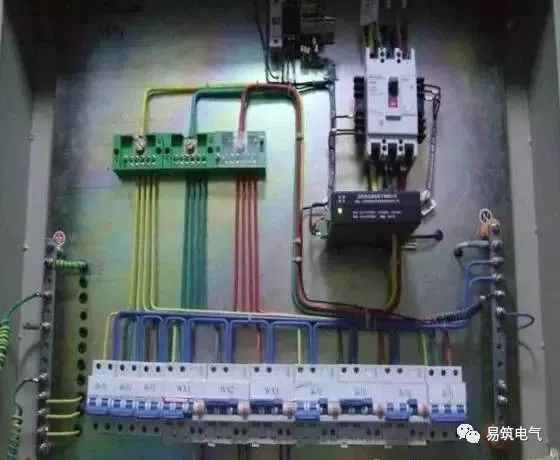 配電箱的布線和安裝的通用標(biāo)準(zhǔn)是什么？我們應(yīng)該注意哪些問題？圖片和文本的詳細(xì)說明