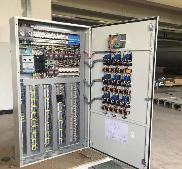 配電箱標準、接線方法、安裝方法和分類等。被詳細描述并且一次清楚。