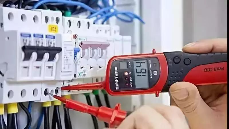 配電柜安裝禁忌:一個錯誤往往會導(dǎo)致無盡的麻煩。