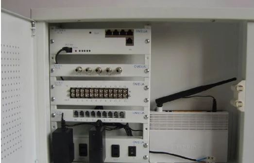 配電箱在技術(shù)要求中:如何定義左門或右門？圖紙示例