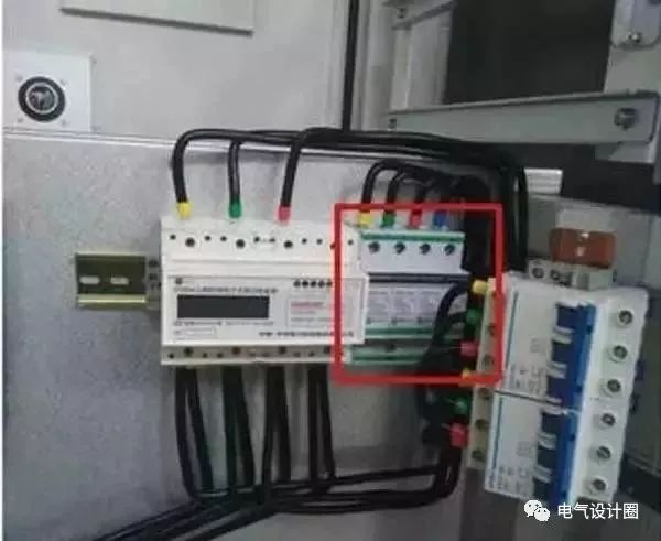 配電箱，配電柜的內(nèi)部結(jié)構(gòu)是什么？較詳細(xì)的解釋，學(xué)會(huì)收集必不可少的！