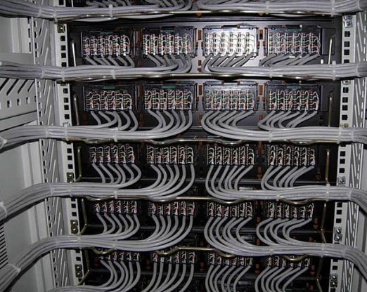 安裝集成布線(xiàn)配電箱，配電柜時(shí)，請(qǐng)注意這些事項(xiàng)！