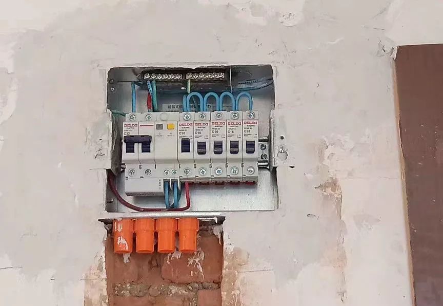 在安裝配電箱之前，這個(gè)細(xì)節(jié)不能馬虎。